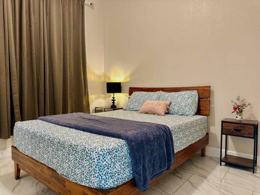 Вилла New Renovated House In Little Saigon Midway City Экстерьер фото